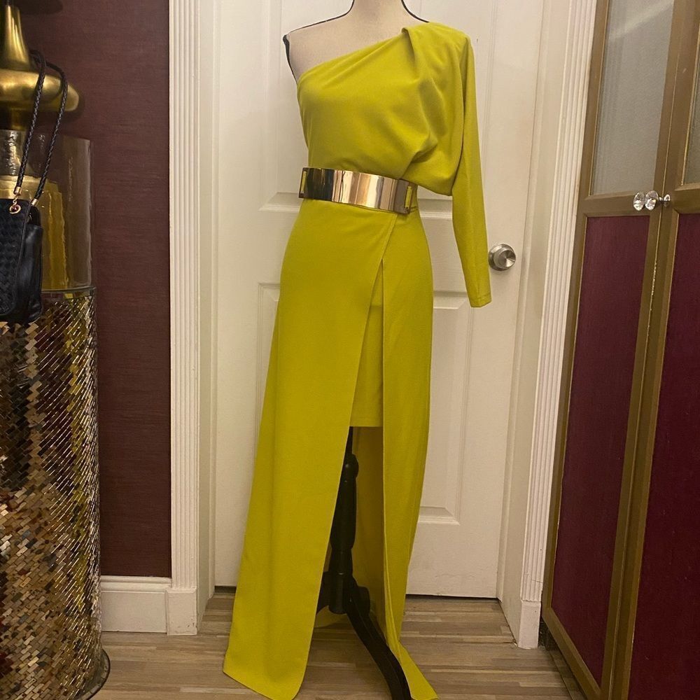Sistaress beautiful practical dress, XS